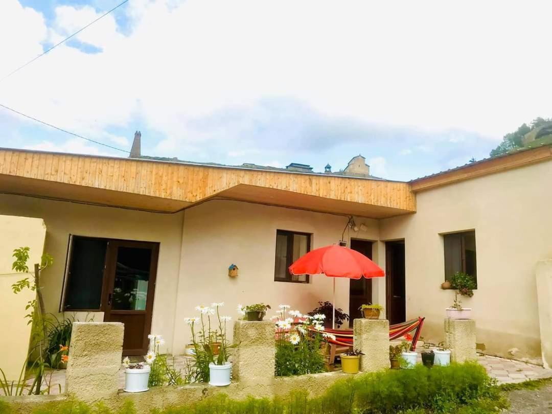 Guesthouse And Cottage Nicolo كازباجي المظهر الخارجي الصورة