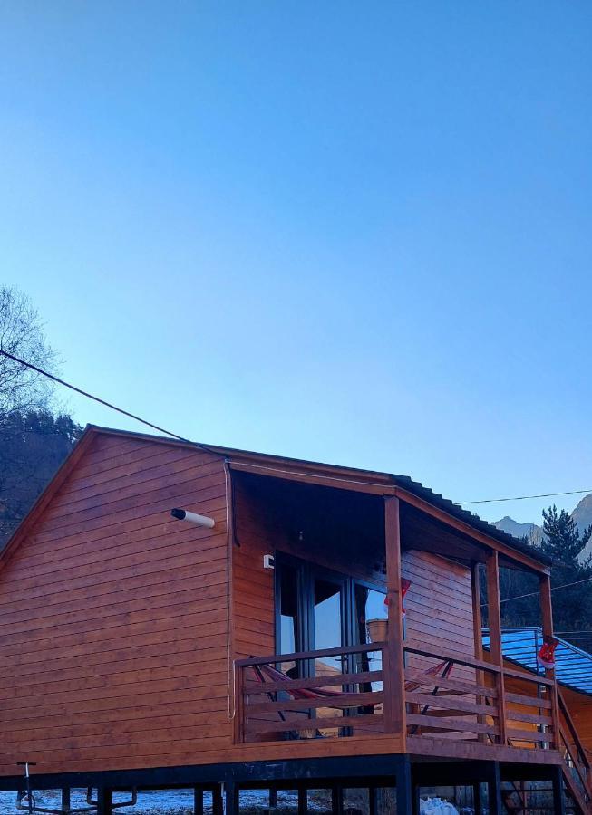 Guesthouse And Cottage Nicolo كازباجي المظهر الخارجي الصورة